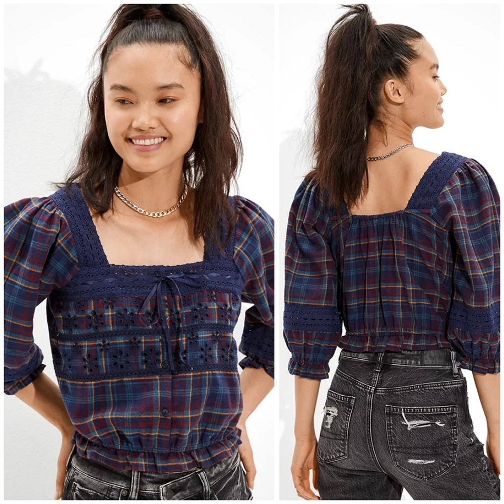 AEO lace puff sleeve blouse size L